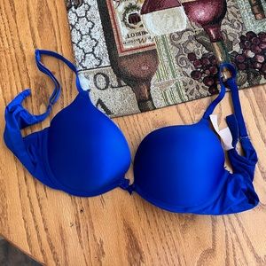 Victoria’s Secret push up bra 34C